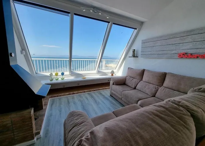 Apartamento 3 Con Terraza Vista Mar En L'escala - Hisp-236-34